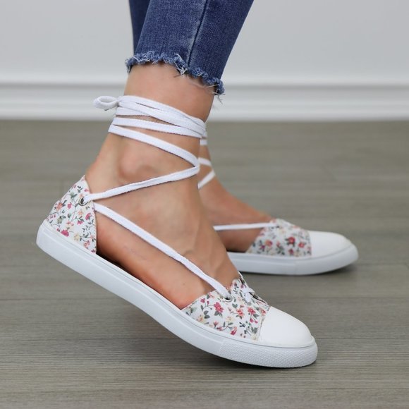 Shoes - Lace Up Flower Print Spring Sneaker Sandal